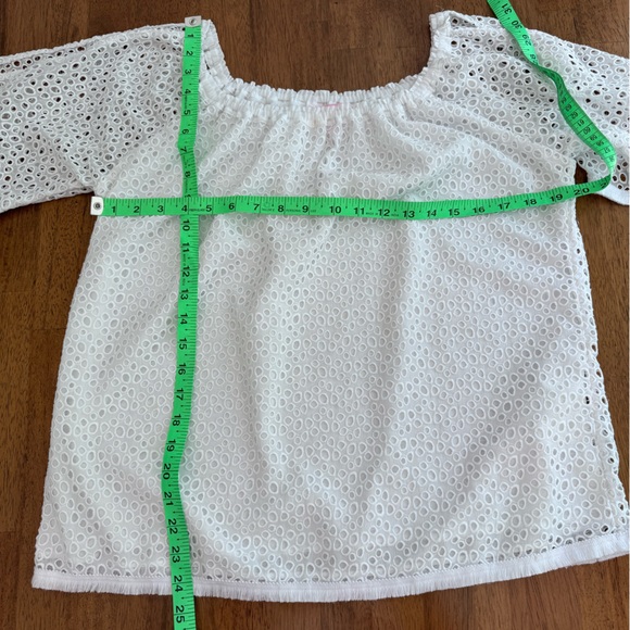 Lilly Pulitzer Lillette Cold Shoulder Top S Resort White Eyelet Crinkle Chiffon - Picture 12 of 12